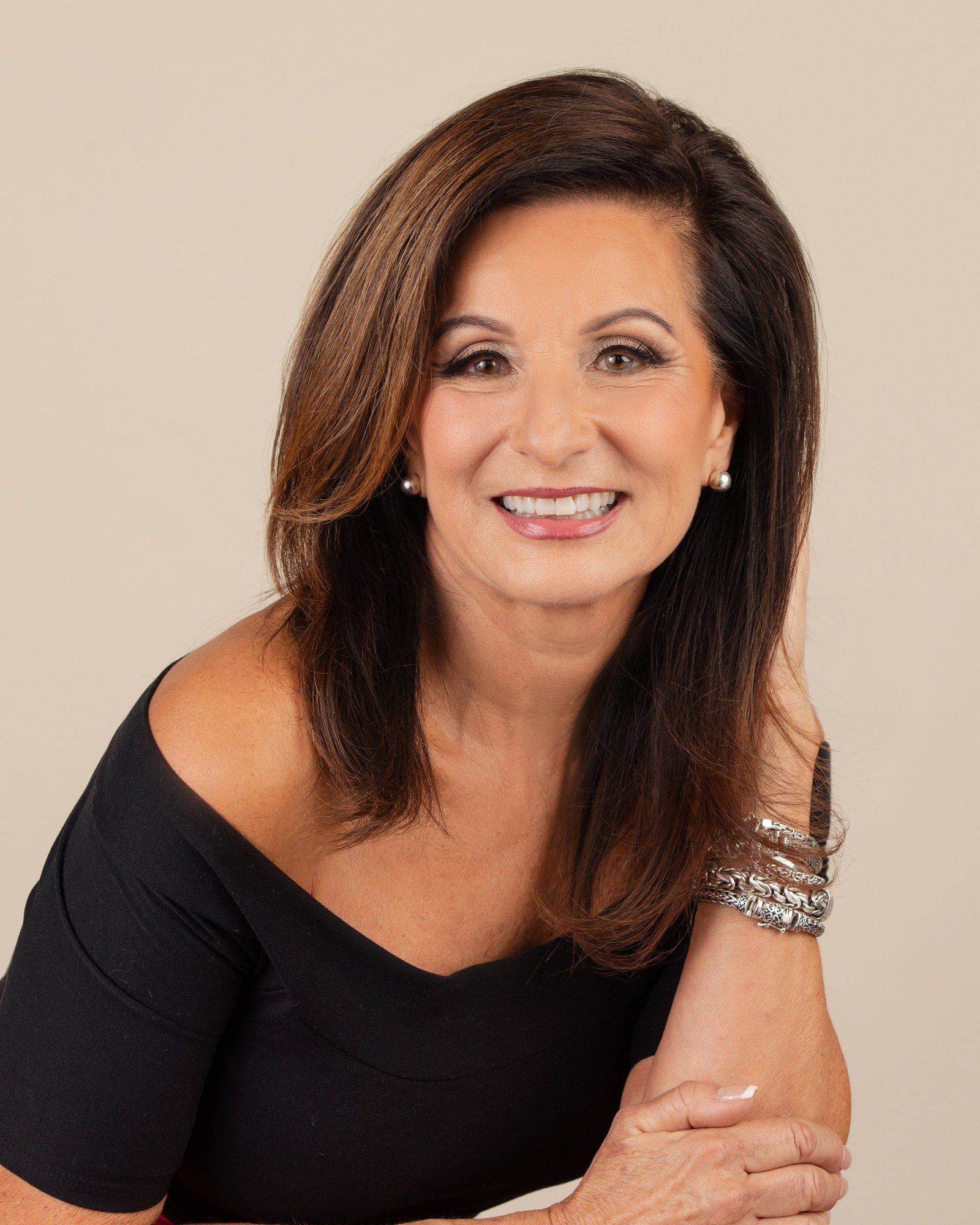 Business Branding Gallery 122 creative headshots