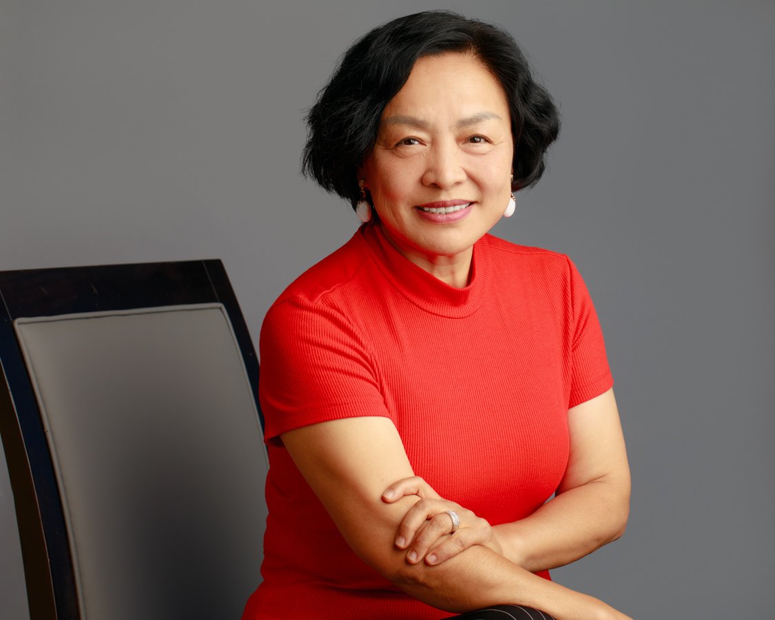 In-Office Headshots for Corporate Teams | Bay Area Headshot Photographer 37 Y7A7428 Edit