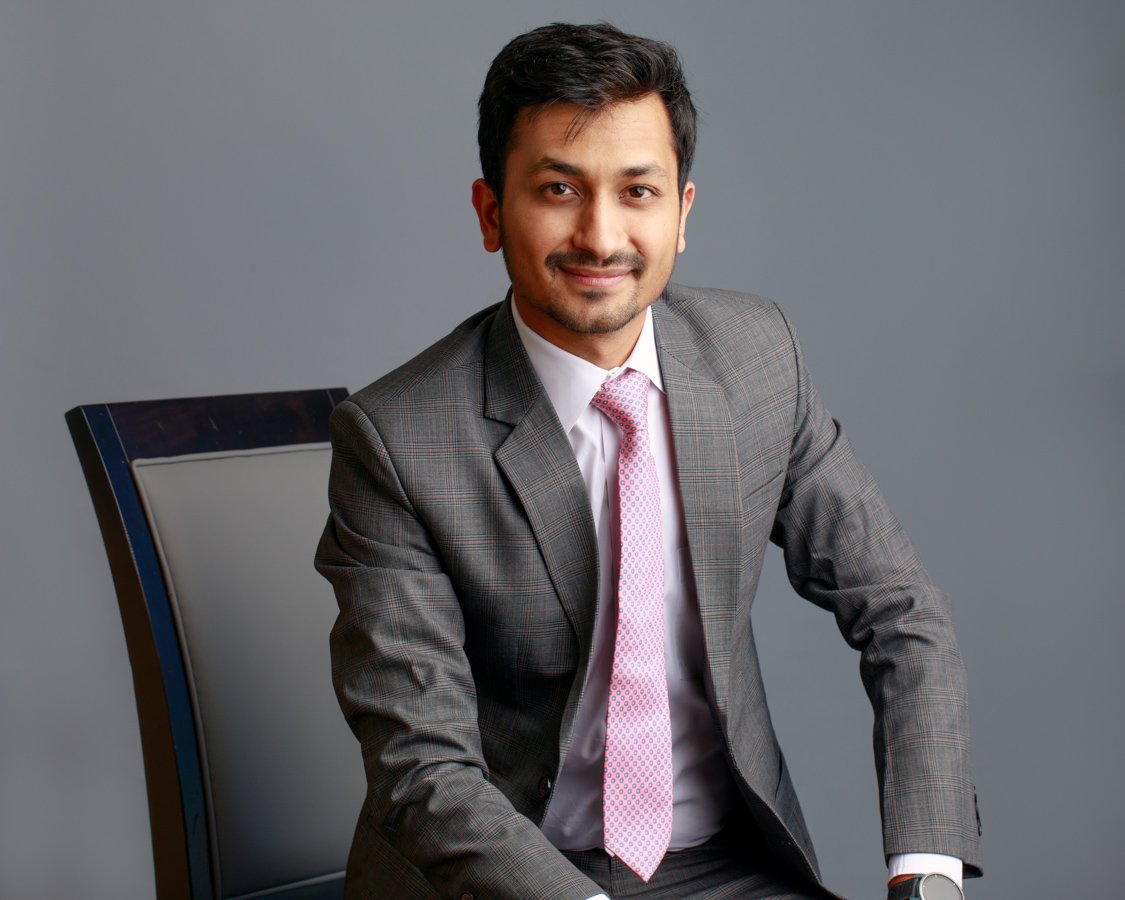 In-Office Headshots for Corporate Teams | Bay Area Headshot Photographer 41 Y7A7474 Edit